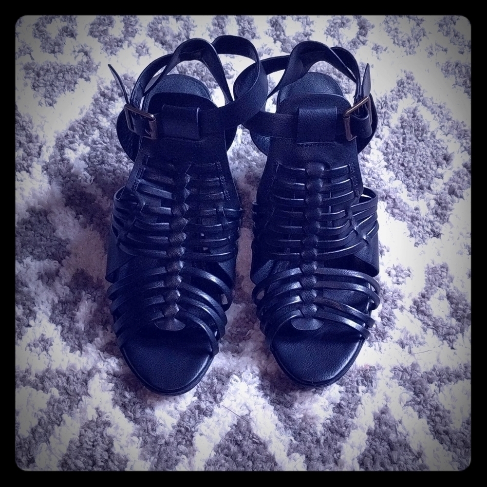 New Cato wide black strappy heel